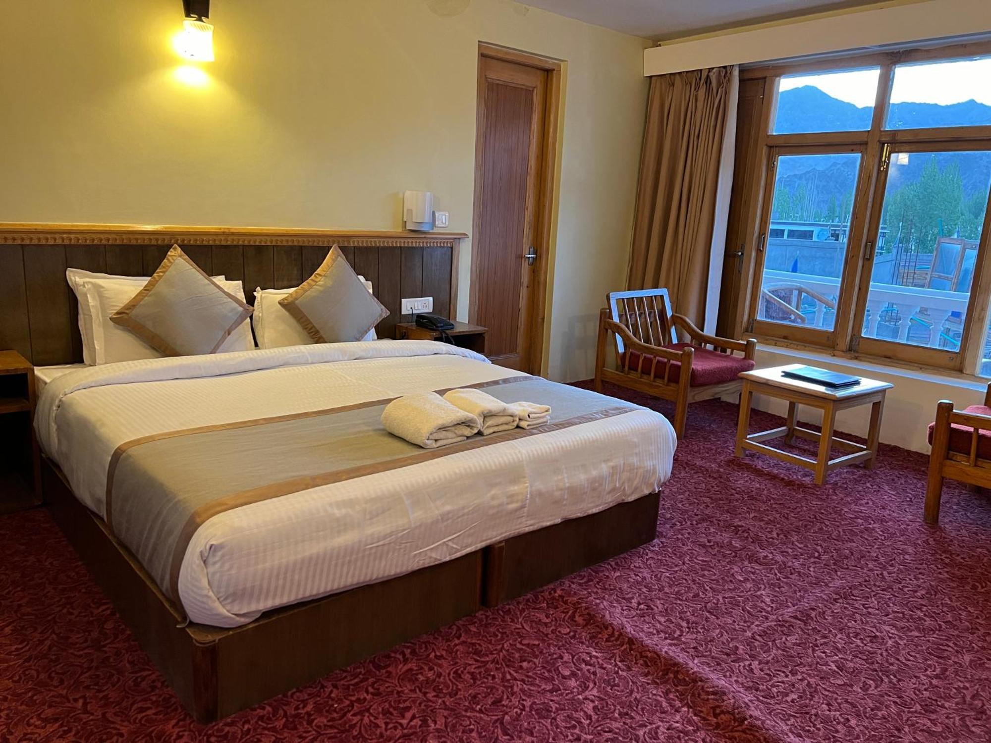 Hotel The Pangong Leh Exterior foto
